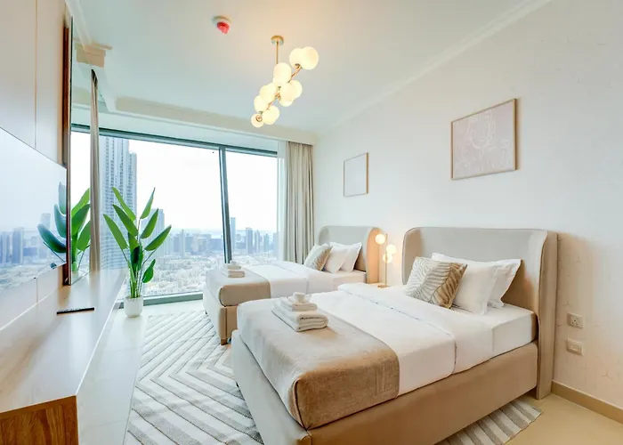 Executive Luxury At Its Finest With Views Of Burj Khalifa
