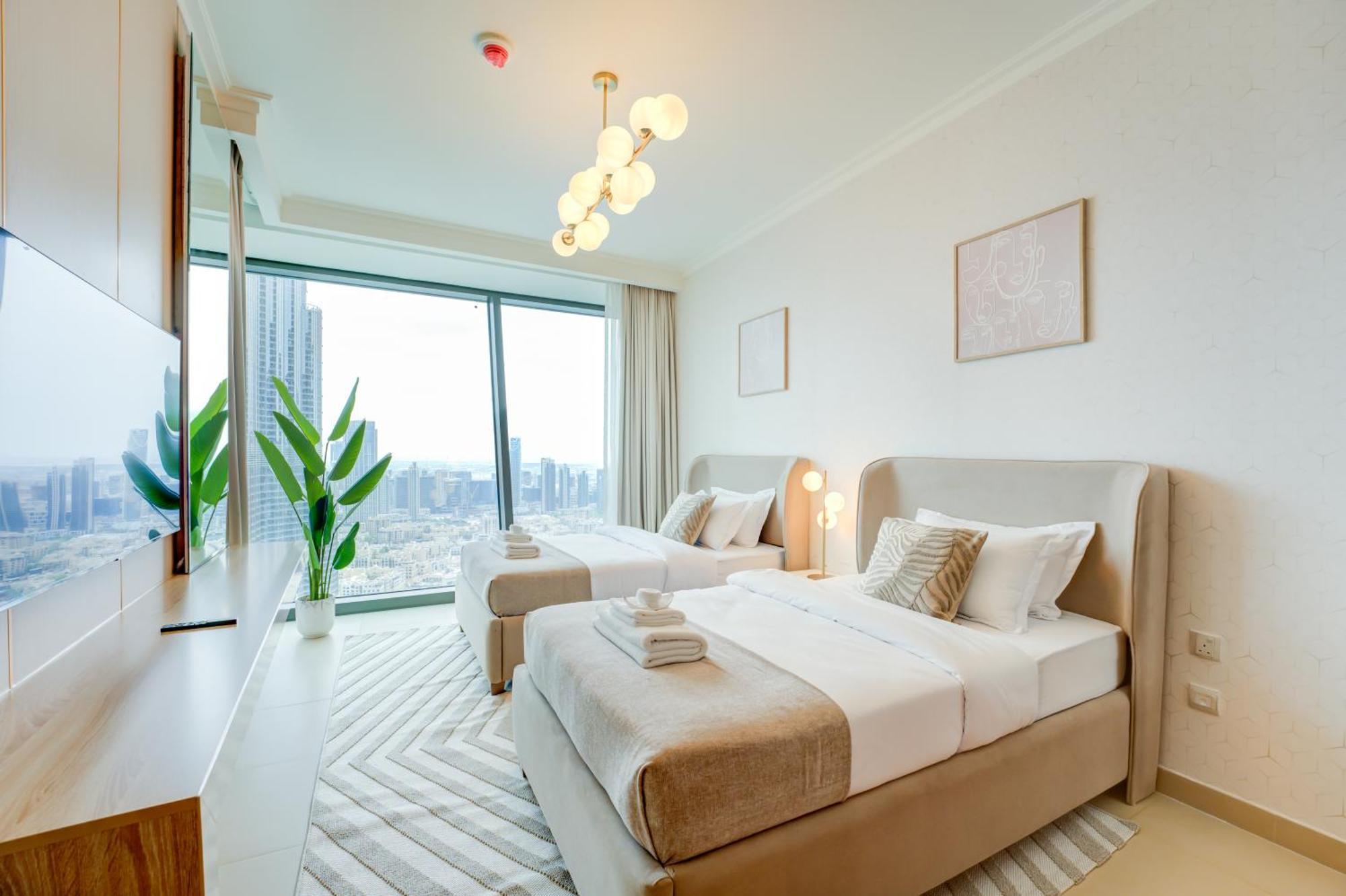 Executive Luxury At Its Finest With Views Of Burj Khalifa Apartment Dubai