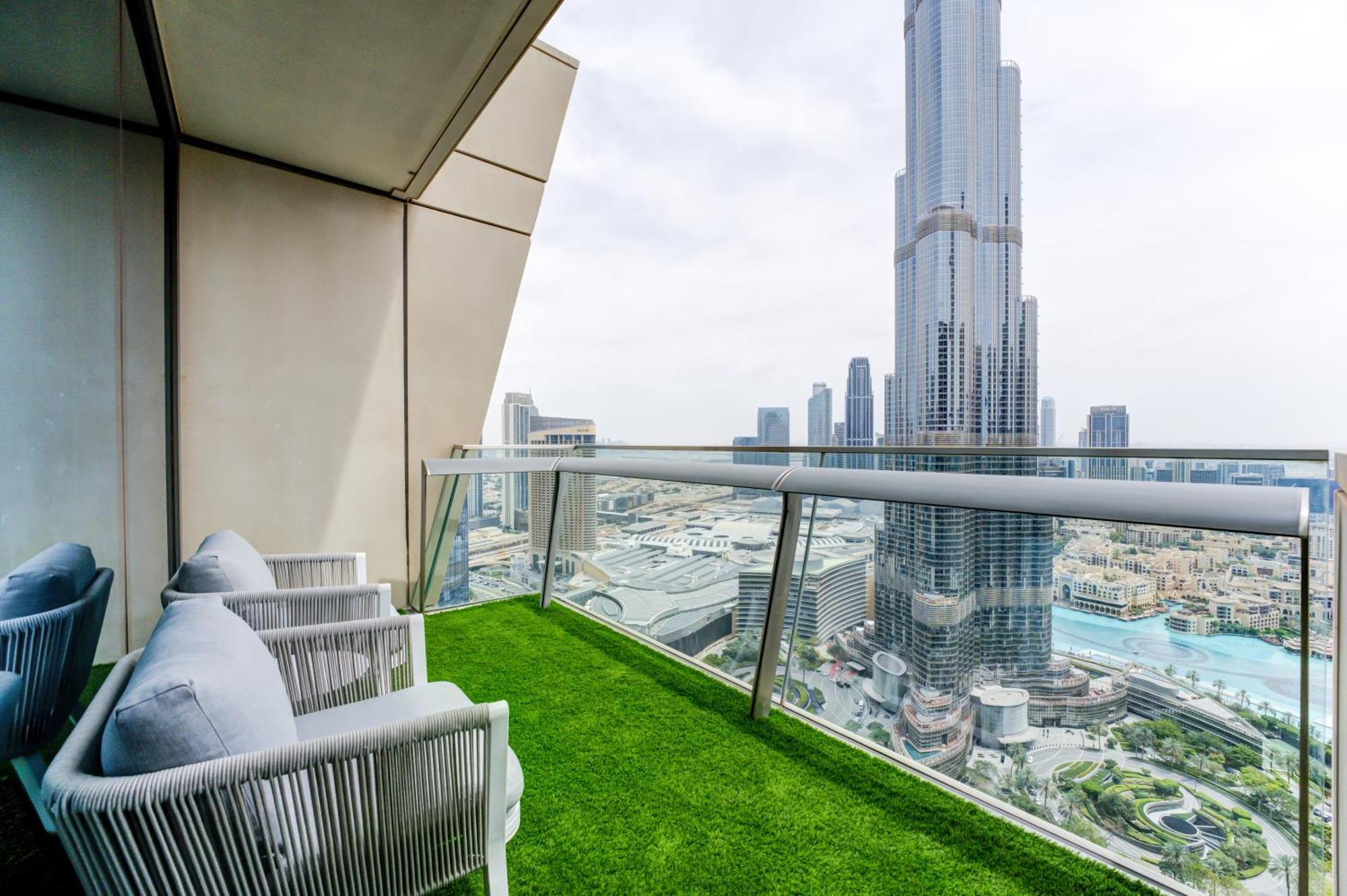 Executive Luxury At Its Finest With Views Of Burj Khalifa